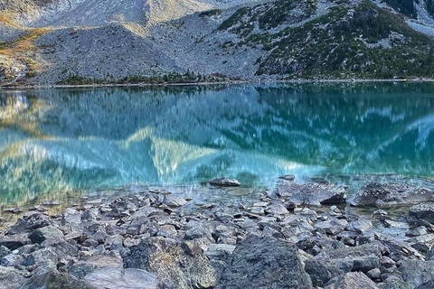 Joffre Lakes/ Hiking Day Trip