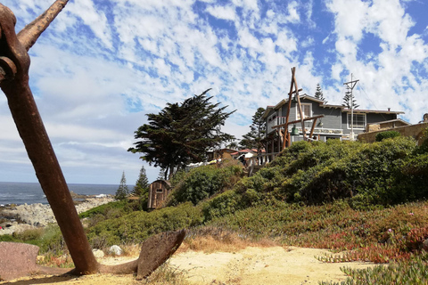 Santiago : Parc du Tricao, Isla Negra et maison de Pablo NerudaLieu de rendez-vous Plaza de Armas