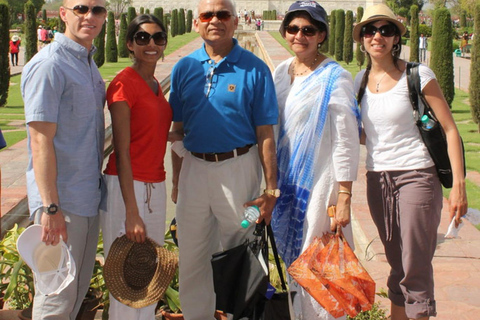 Da Delhi: tour privato all'alba del Taj Mahal e del Forte di AgraDa Agra: solo auto privata, autista e guida