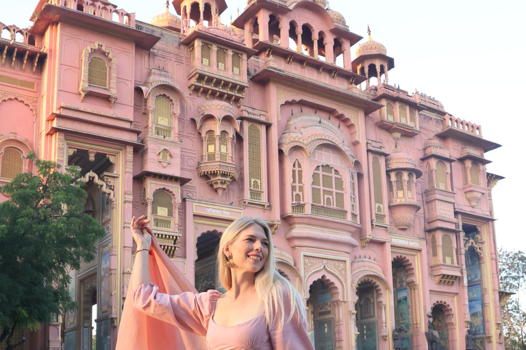 Jaipur: Private Photoshoot Tour with Local Photographer