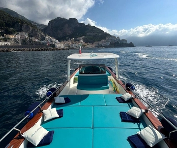 Full day group tour from Amalfi to Positano with lunch