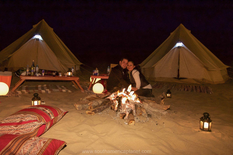 Ica: Noite no deserto em um acampamento | Buggie e Sandboarding | Você pode fazer o que quiser.