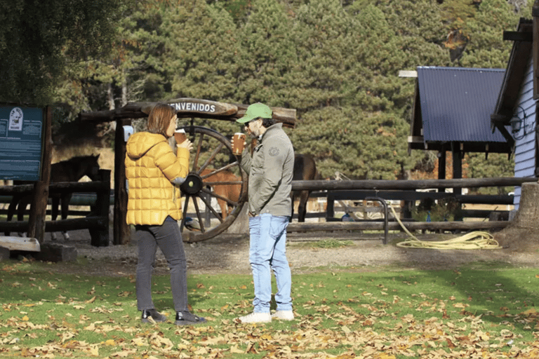 Bariloche: Craft Brewery Tour with Tastings and Snacks