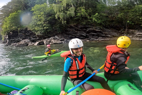 وادي هيدال: مغامرة ركوب الرمث العائلية على نهر لاغن