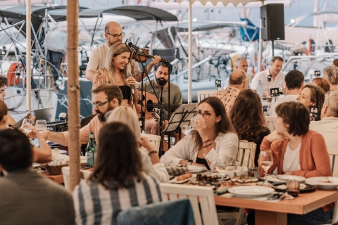 Miasto Korfu: muzyka grecka i korfiańska na żywo w starej fortecy
