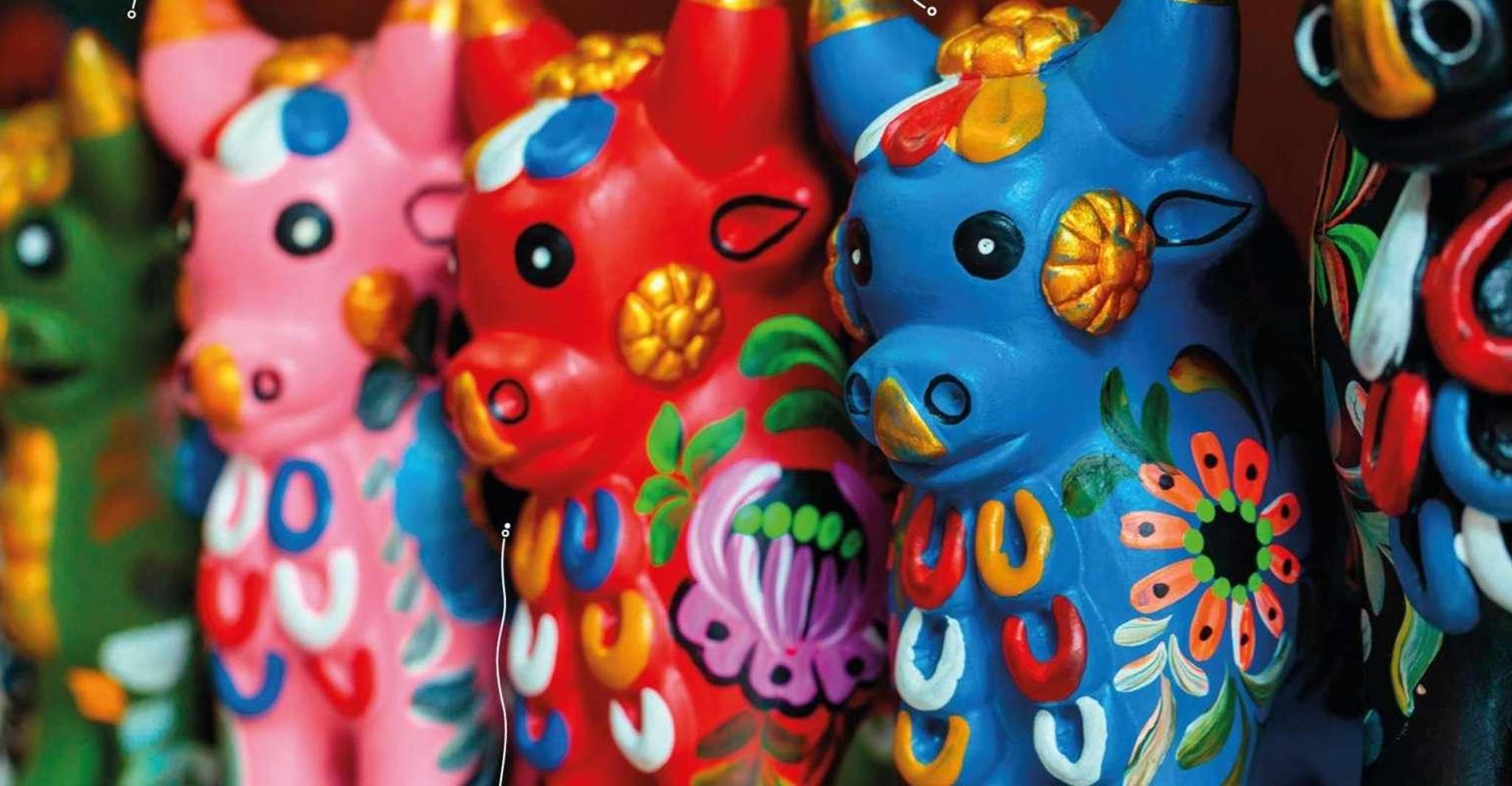 Cusco, Paint your own Torito of Pucara | Art and Cult - Housity