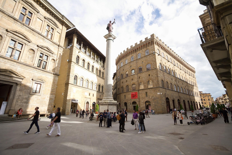 Florence: Wine Windows & Hidden Legends Evening Tour PREMIUM Wine Windows & Hidden Legends Evening Tour