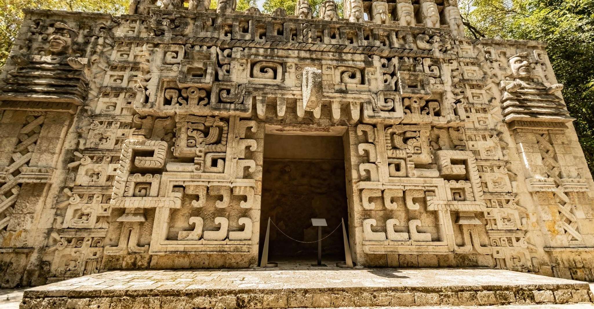 Mexico City: National Museum of Anthropology Private Tour