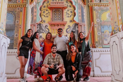 From Delhi: 2 Days Jaipur Sightseeing Tour By Car