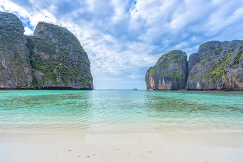 Phi Phi : Excursion d'une demi-journée à Phi Phi pour faire de la plongée en apnée en bateau à longue queue