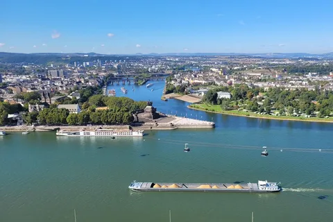 Koblenz: Old Town Tour with the Ehrenbreitstein Fortress