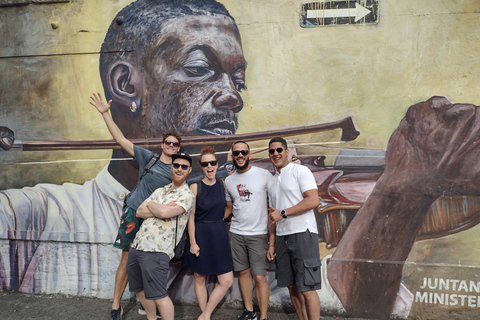 Afro Walking Tour. THE COLORS OF CALI.