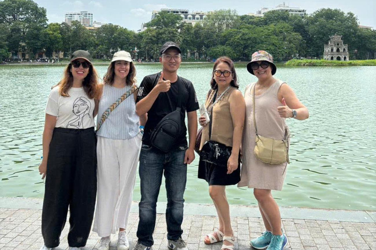 Hanoi’s French Quarter Tour and Train StreetPrivate Tour