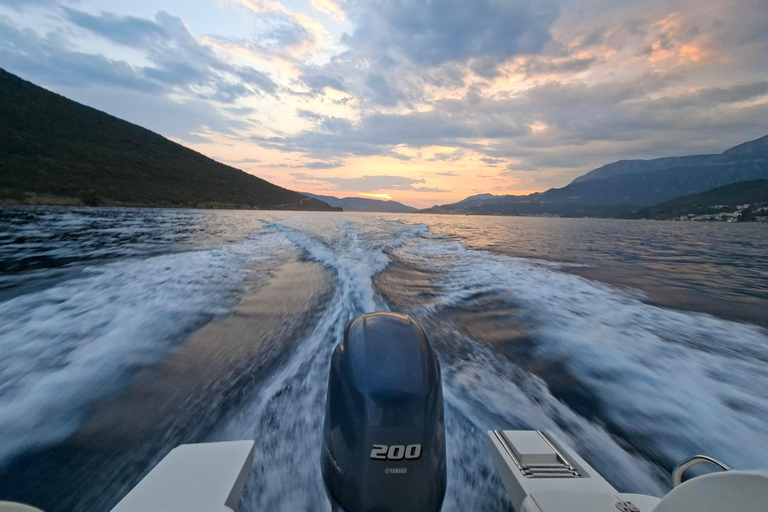 4-Hour Boka Bay Tour