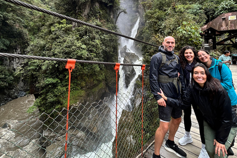 Quito: 7-Days Avenue of Volcanoes Tour with Guide