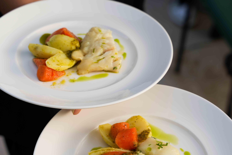 Santorini Wine Tasting & Premium Lunch at AwardWinningWinery