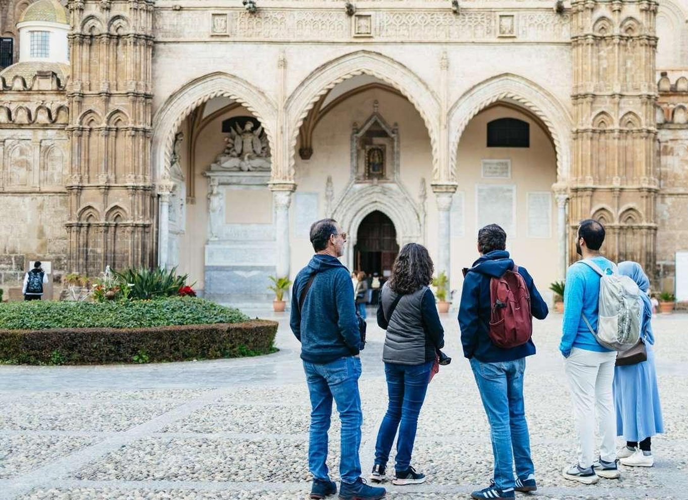 Palermo: Byrundvisning med markeder og monumenter i centrum