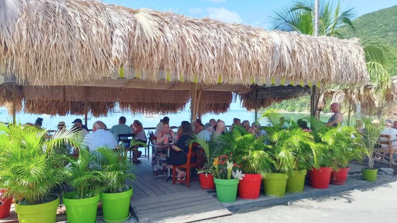 Von Deshaies: Private Tour zu den Hotspots von “Death in Paradise”
