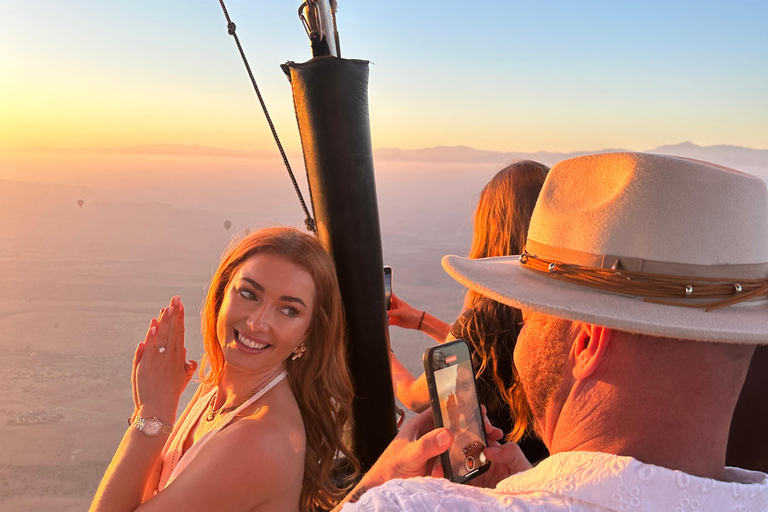 Marrakech: Balloon Flight, Berber Breakfast & Certificate