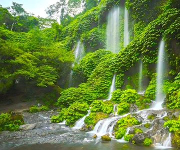 Lombok: Benang Stokel, Benang Kelambu, Culture, & Beach Tour