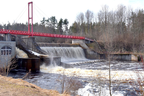 Discover Estonia - car tour from Tallinn to Jägala Waterfall