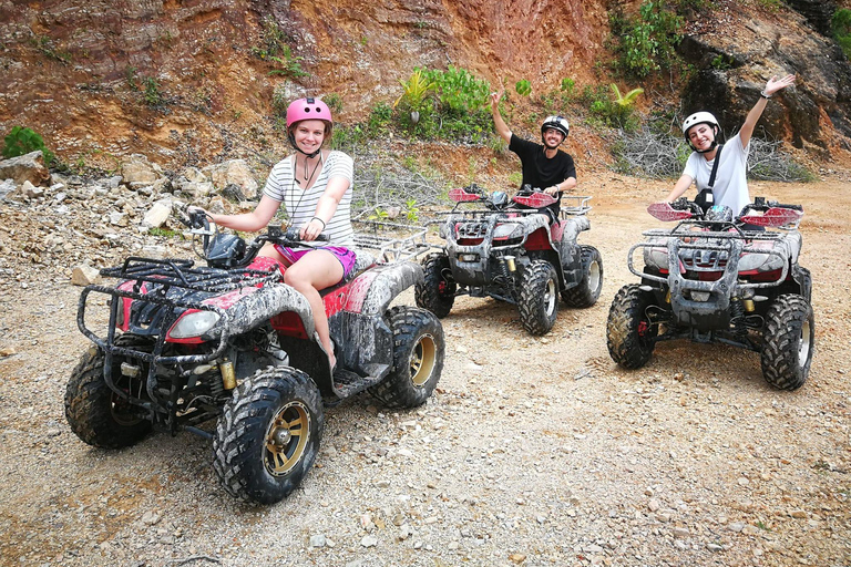 Krabi : Zipline, quad et escalade à la cordeJournée entière de zipline