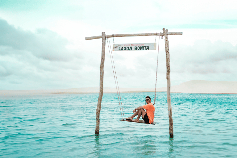 Encantos da Lagoa Bonita: O Pôr do Sol mais famoso dos Lençóis Maranhenses