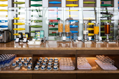 Hanoi Airport SH Lounge Access (Domestic or International) Hanoi: SH Premium Airport Lounge at International Terminal