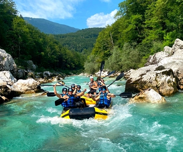 Bovec: Abenteuer Rafting auf dem Smaragdfluss Soča + GRATIS Fotos