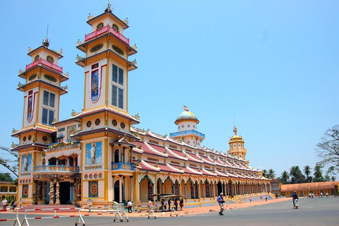 Túneis Cu Chi e Templo Cao Dai