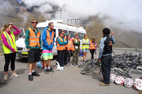 4 Days Inca Jungle Adventure to Machu Picchu