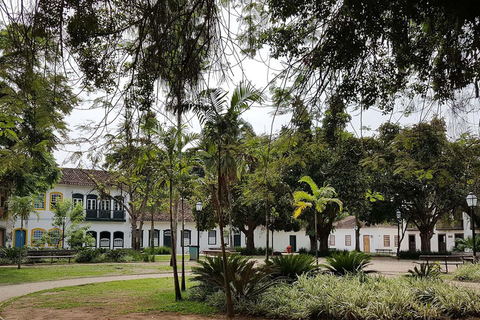 CITY TOUR NA PARATY: Praias particulares e encantos coloniais