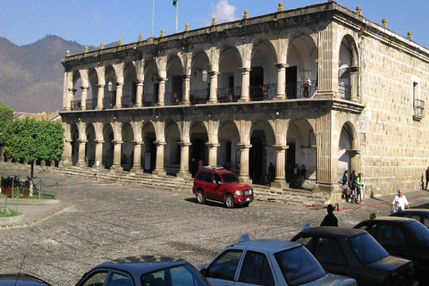 Puerto Quetzal: Private Antigua Tour with Pickup & Guide