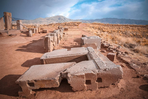 Tiwanaku: Entrance Fees & Lunch Included Tour from La Paz