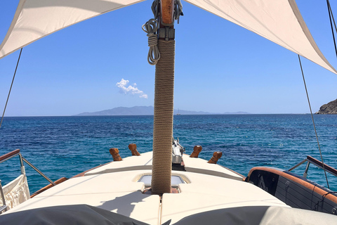 MYKONOS SOUTH OR WEST COAST EVENING SEMI PRIVATE CRUISE