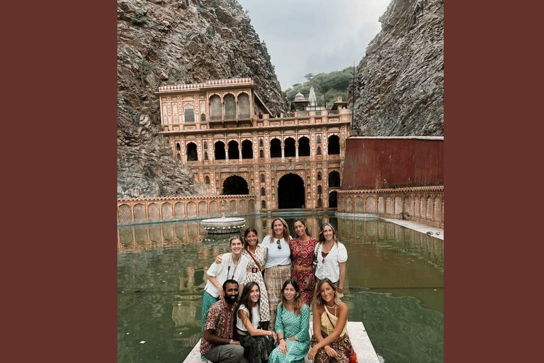 Excursión a Abhaneri y Templo de los Monos desde Jaipur