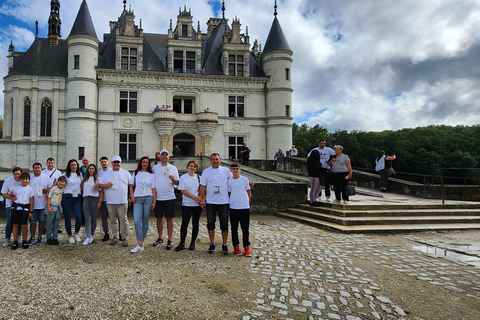 Paris to Loire Valley Castles Chambord & Chenonceau -DayTrip