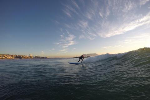 Pegue suas primeiras ondas na Cidade do Cabo