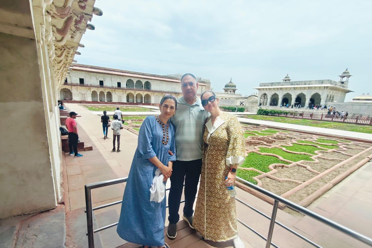 Agra: Taj Mahal, Fort and Baby Taj Tour with Pick-up & Drop Private Tour - Without Entrance Fees