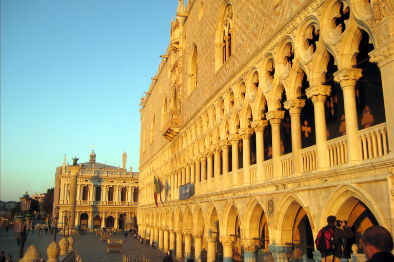 Venice: Doge's Palace and St. Mark's Basilica Guided Tour Venice: Doge's Palace and St. Mark's Basilica Guided Tour EN