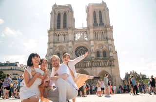 Paris: Geführte Tour durch Notre-Dame mit Option für reservierten Eintritt