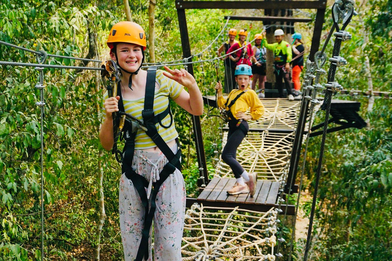 Angkor Zipline- och tempeltur med solnedgångDelning av turer