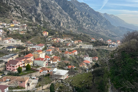 Day Trip to Kruja Castle, Skanderbeg Museum & Old Bazaar