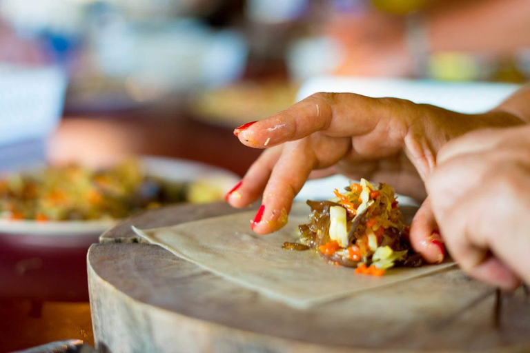 Koh Lanta: Curso nocturno en la Escuela de Cocina Tailandesa de Lanta