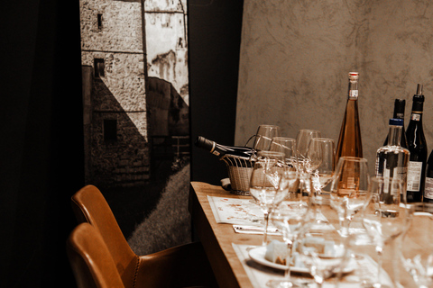 Brașov: esperienza di degustazione di vini e formaggi rumeni