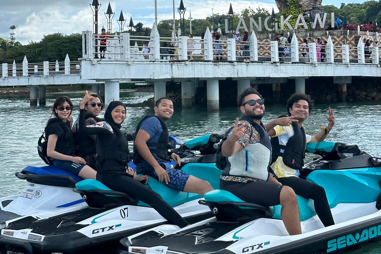 Langkawi Jet Ski Tour Dayang Bunting Vídeo gratuito com droneOpção de Jet Ski para um único piloto