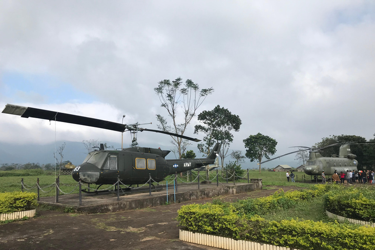 Depuis Hue : Visite de luxe de la DMZ avec déjeuner