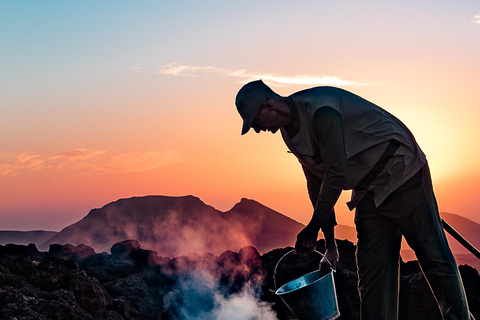 Parque Nacional de Timanfaya: Excursão ao pôr do sol com jantar no vulcão
