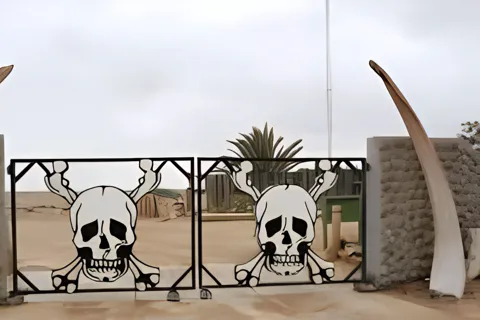 Skeleton Coast Park & Ship Wrecks