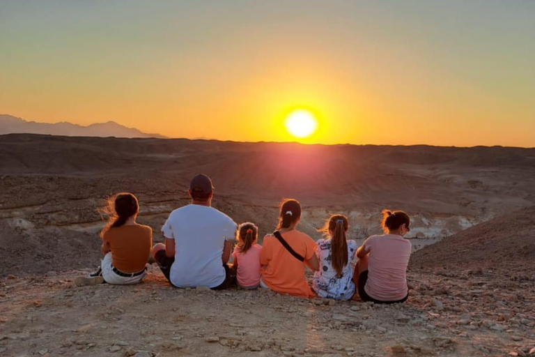 Hurghada: Star Watching Desert Adventure by Jeep with Dinner